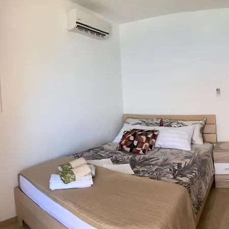 Apartmens Kapetan Apartamento Drasnice